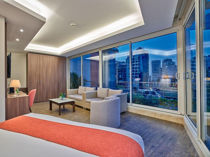 Sodeco Suites image