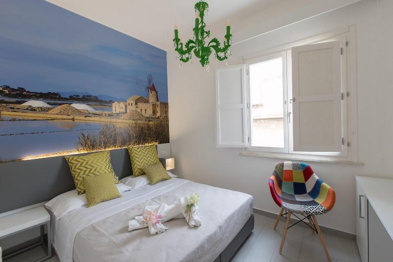 B&B Marsala image