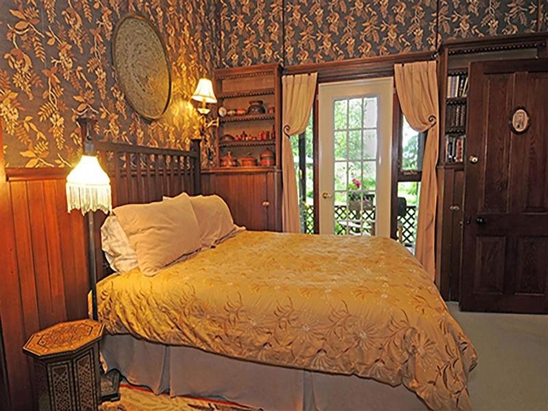 Wedgwood Manor And Glamping Retreat image