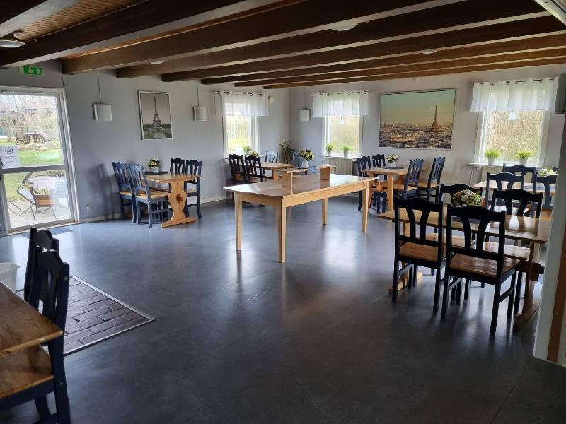 Nyckelbo Vandrarhem image