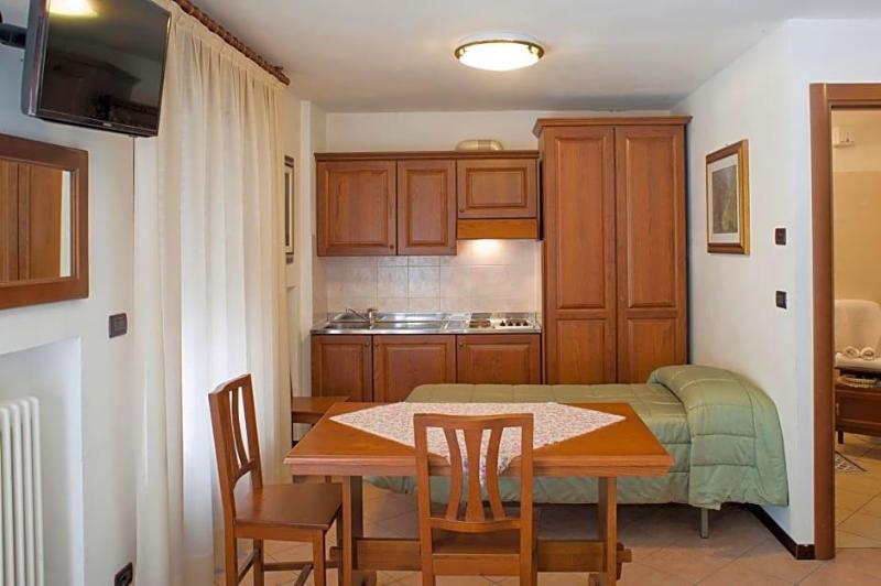 Albergo Castello Da Bonino image