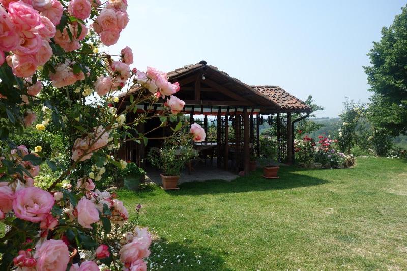 B&B Bricco Dei Ciliegi image