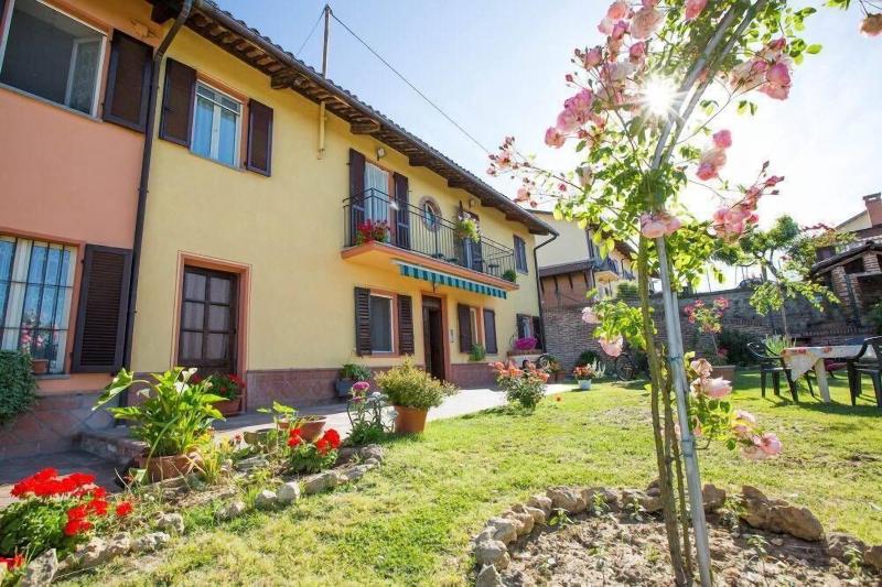 B&B Bricco Dei Ciliegi image