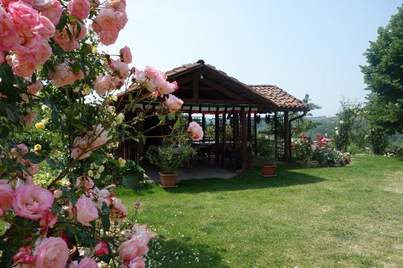 B&B Bricco Dei Ciliegi image