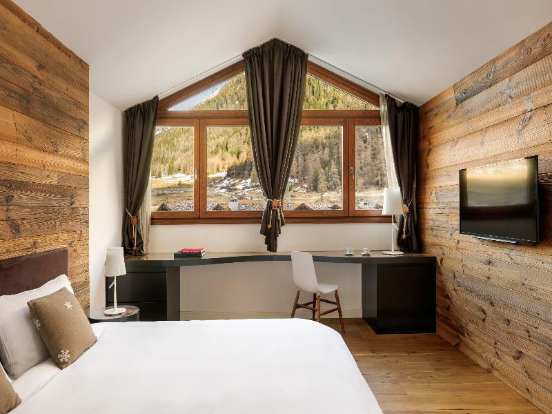 Montana Lodge & Spa image