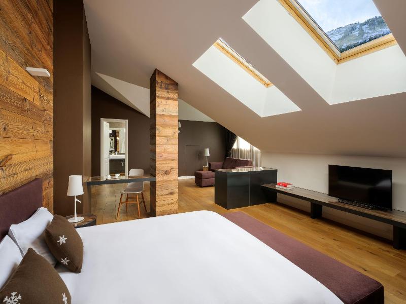 Montana Lodge & Spa image