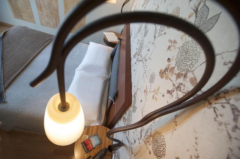 Hotel Langhe image