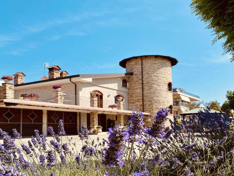 B&B Torre in Langa image