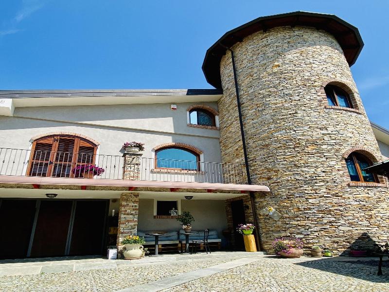 B&B Torre in Langa image