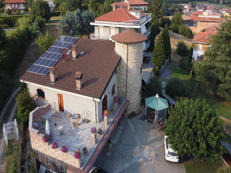 B&B Torre in Langa image