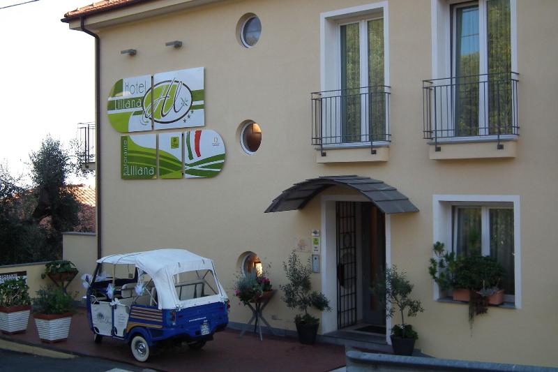 Hotel Liliana Diano Marina image