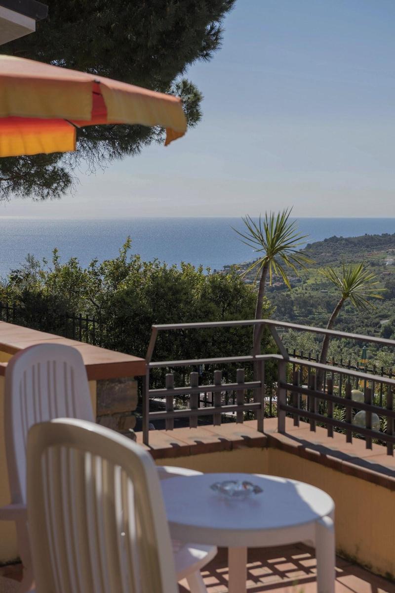 Hotel Liliana Diano Marina image