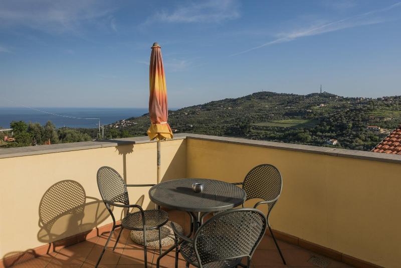 Hotel Liliana Diano Marina image