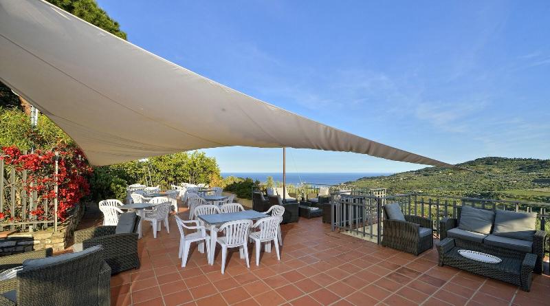 Hotel Liliana Diano Marina image