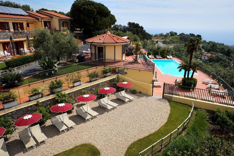 Hotel Liliana Diano Marina image