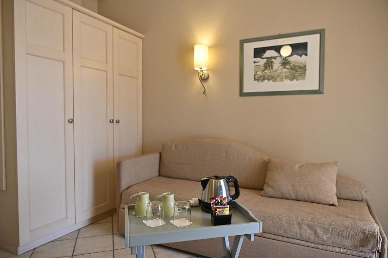 Hotel Liliana Diano Marina image
