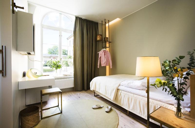 Ulfsunda Slott image