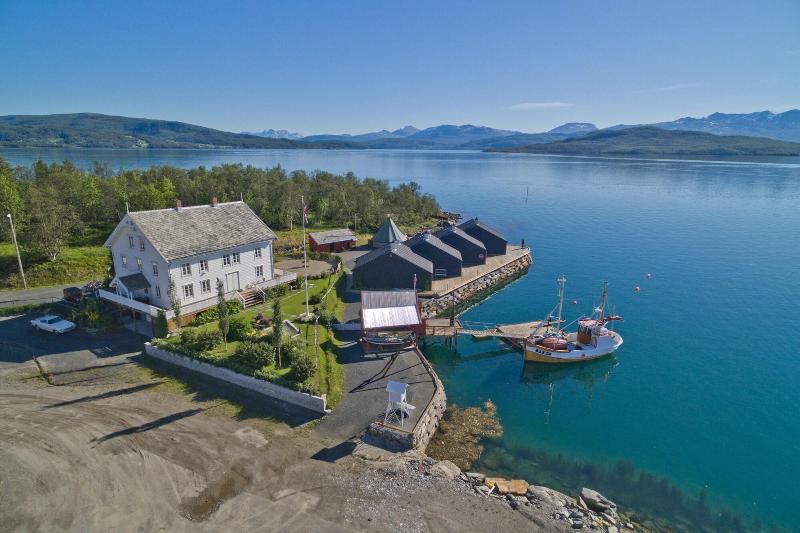 Finsnes Gaard image