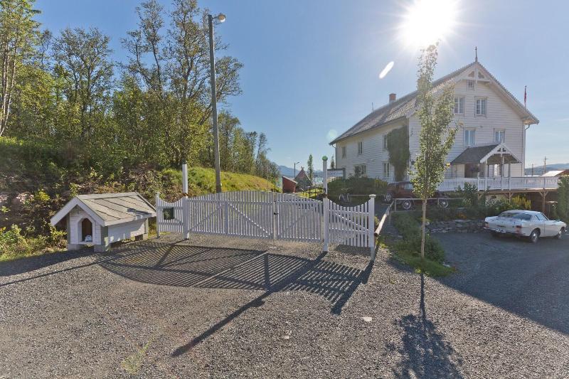 Finsnes Gaard image