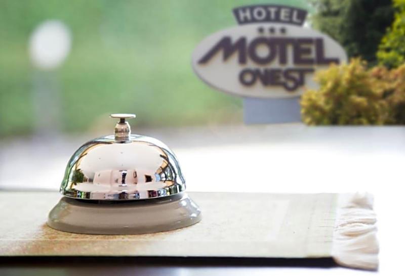 Hotel Motel Ovest image