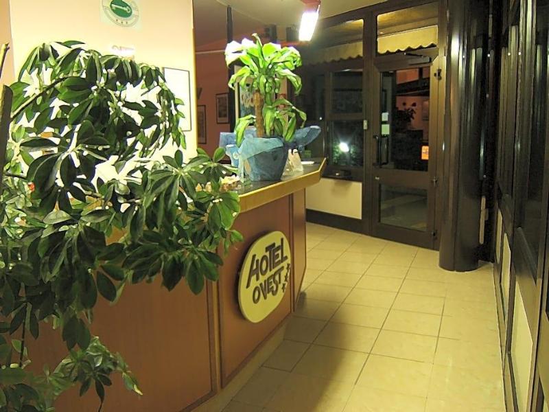 Hotel Motel Ovest image