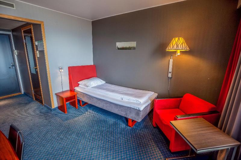 F2 Hotel Harstad image