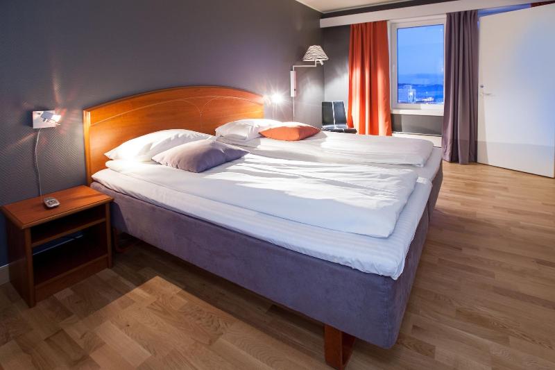 F2 Hotel Harstad image