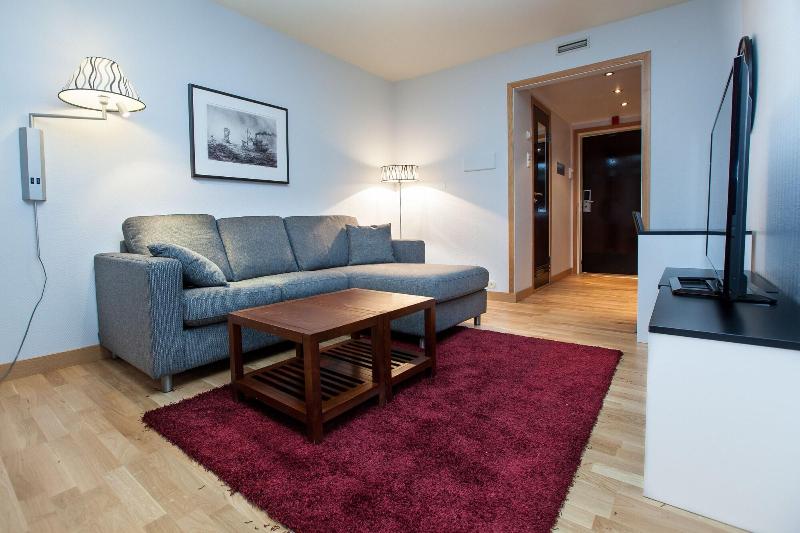 F2 Hotel Harstad image