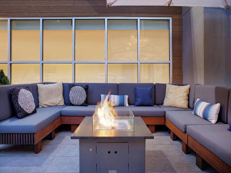 Element New York Wood Ridge image