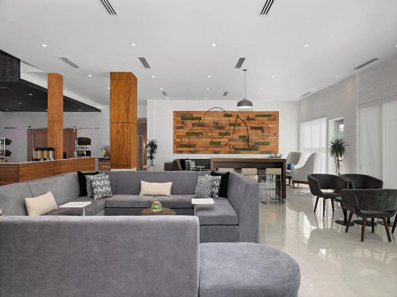 Element New York Wood Ridge image