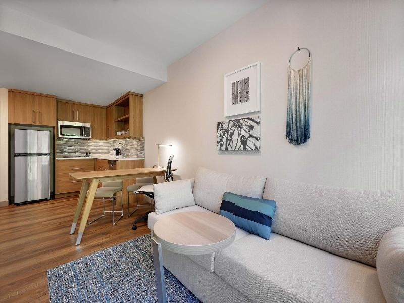Element New York Wood Ridge image