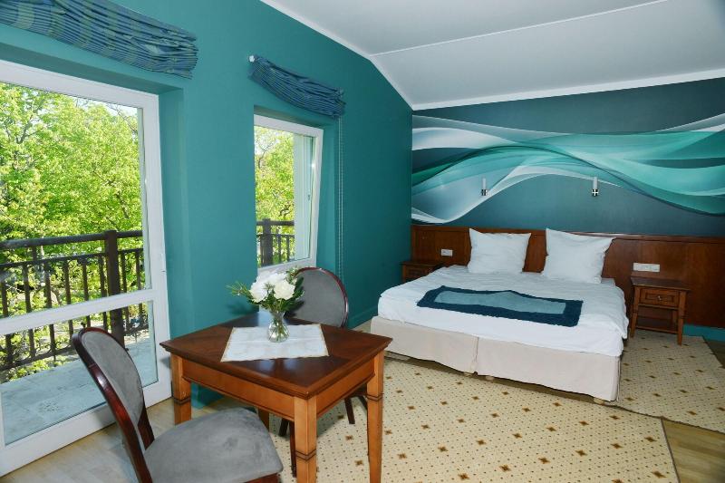Hotel Apollo image