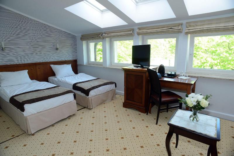 Hotel Apollo image