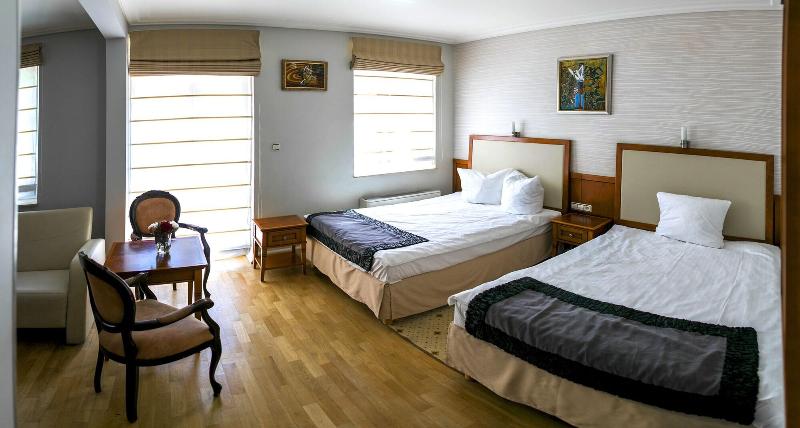 Hotel Apollo image