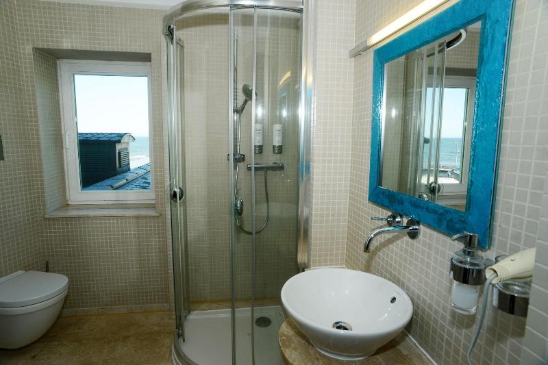 Hotel Apollo image