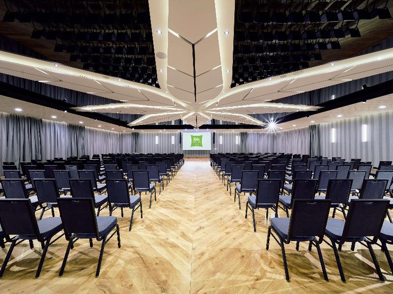 Ibis Styles Nowy Targ image