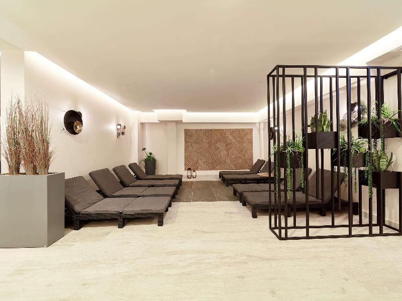 Ibis Styles Nowy Targ image