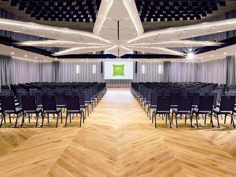 Ibis Styles Nowy Targ image