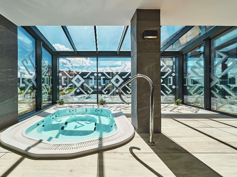 Ibis Styles Nowy Targ image