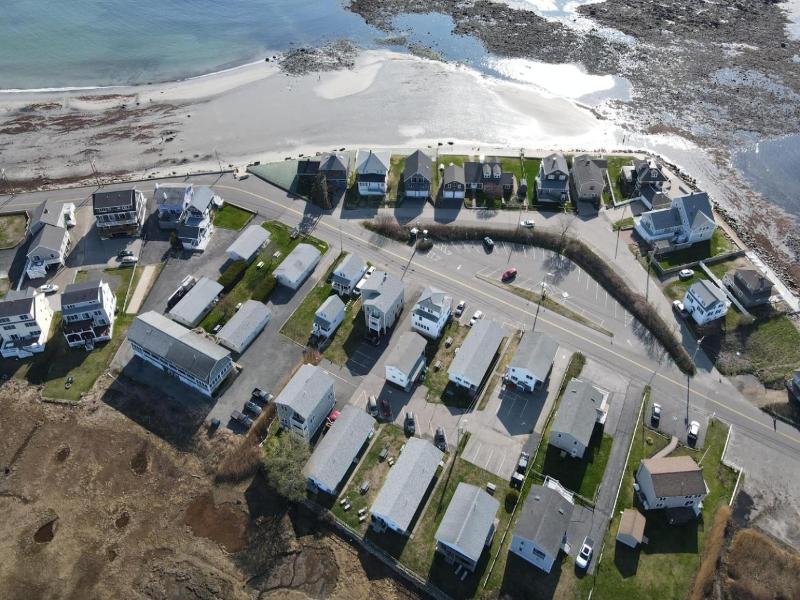Moody's Motel & Cottages image