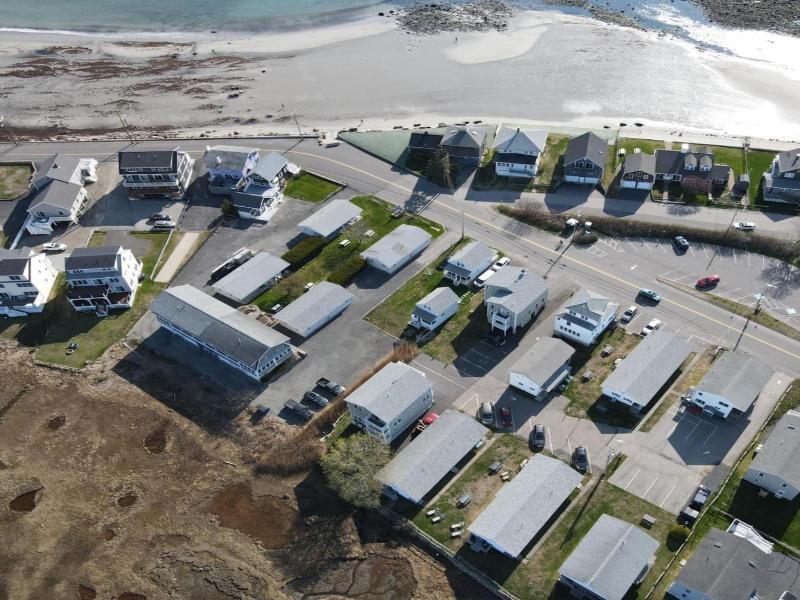 Moody's Motel & Cottages image