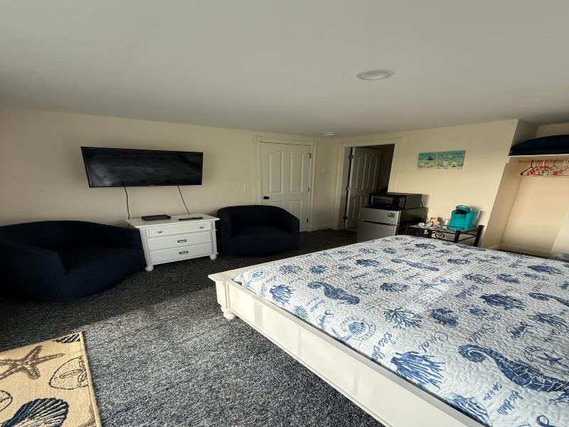 Moody's Motel & Cottages image