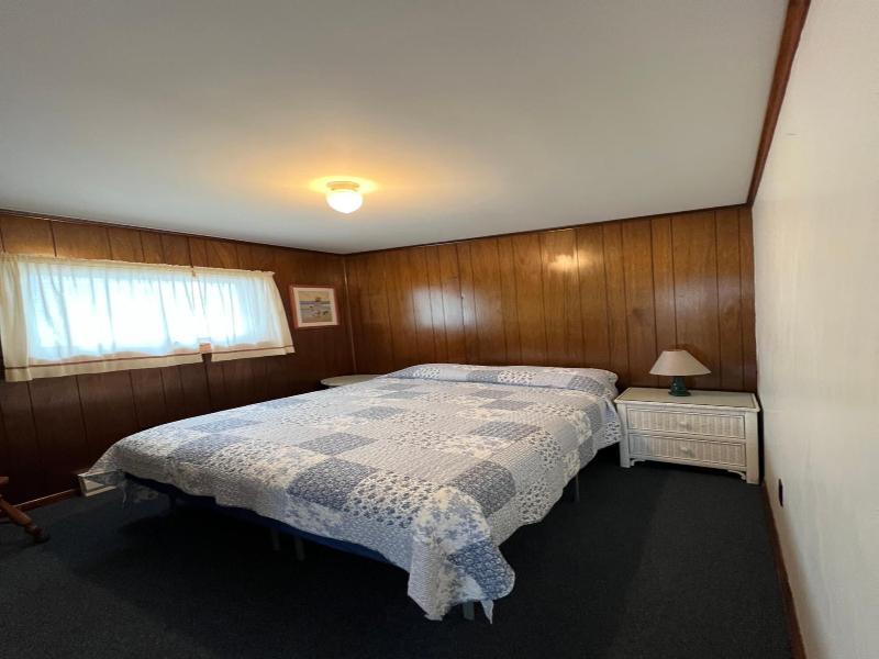 Moody's Motel & Cottages image