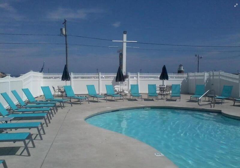 Sands By The Sea Motel image