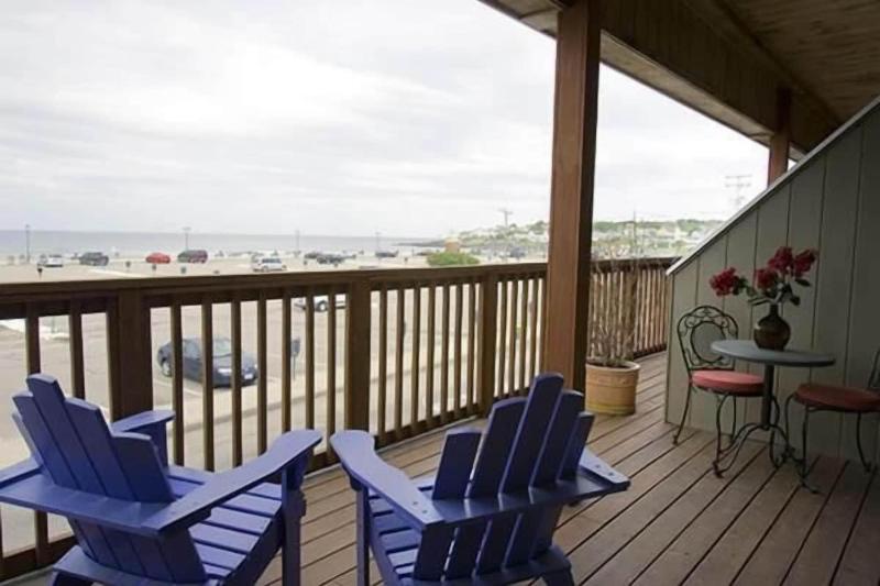 Sands By The Sea Motel image
