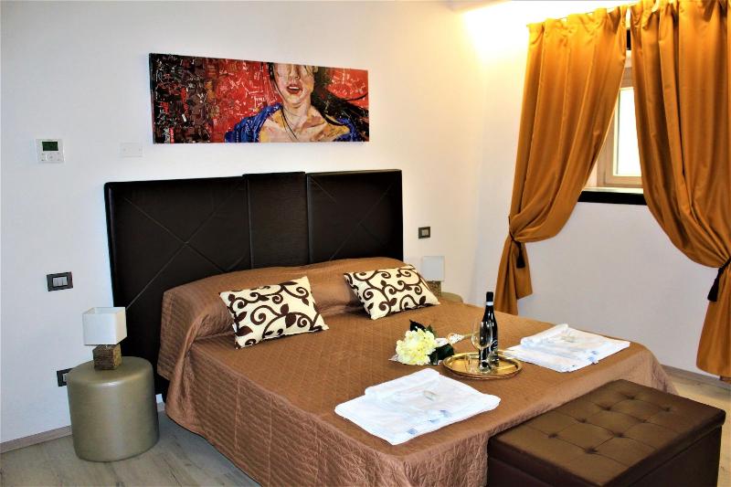 Arco di Vino - Tourist Location image