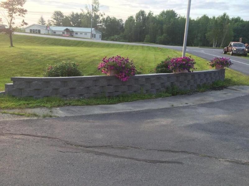 Colonial Valley Motel image