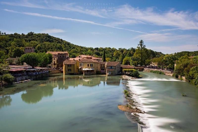 Le Finestre Su Borghetto image