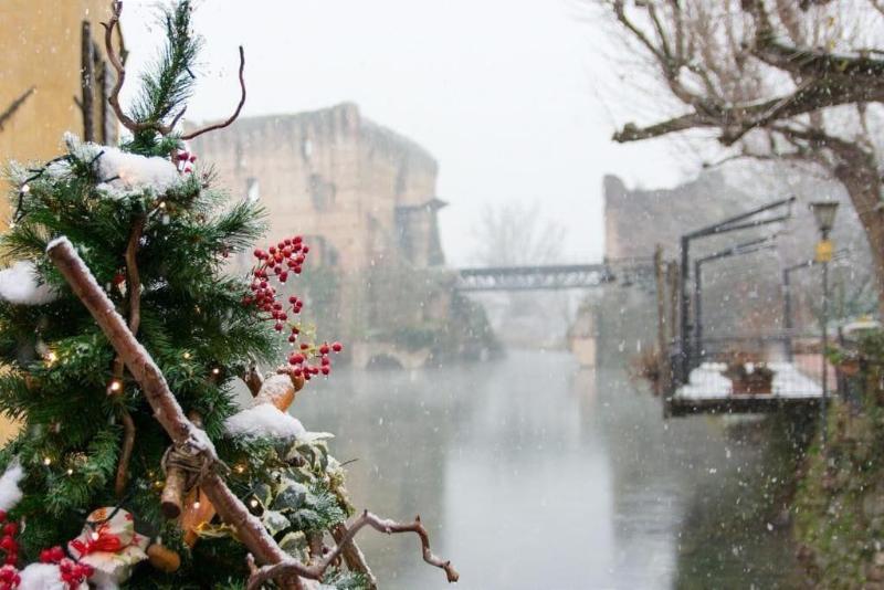 Le Finestre Su Borghetto image