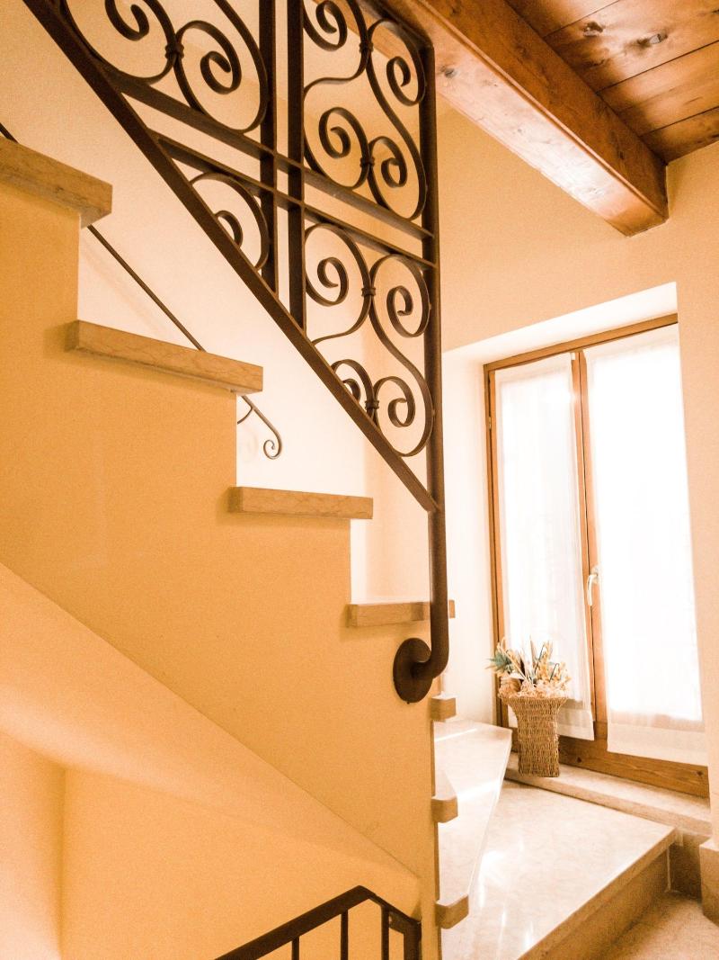 Le Finestre Su Borghetto image